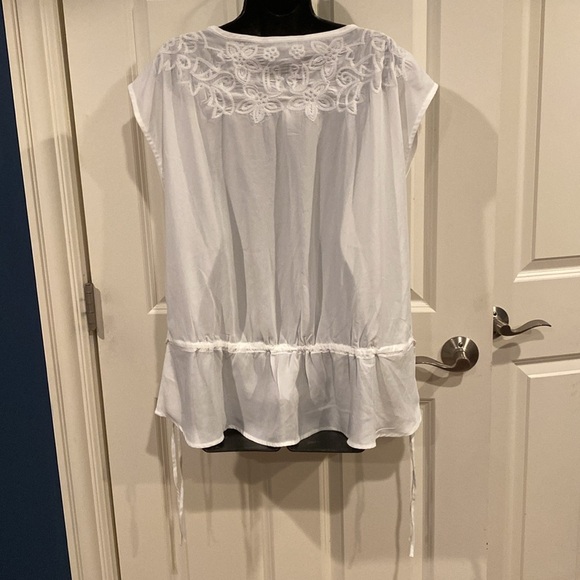 Medium white sleeveless Banana Republic - New with tags - Picture 2 of 4